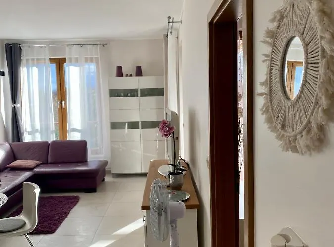 Apartmán 47m2 Olympic, Blisko Plazy, Garaz