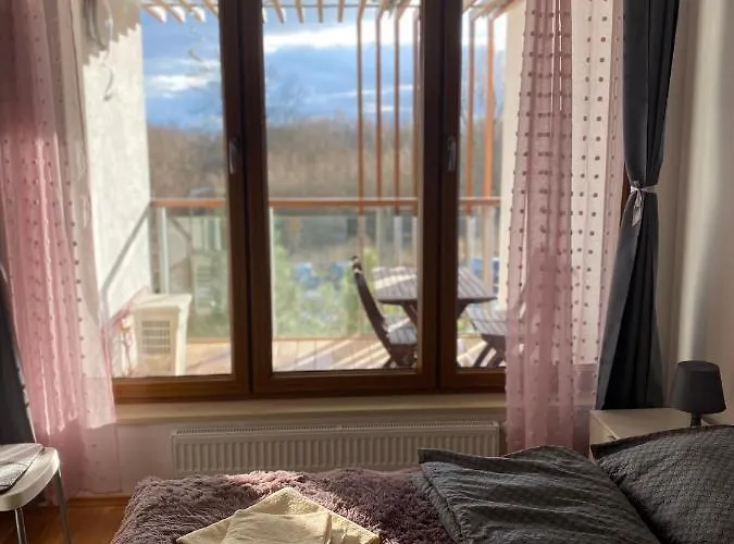 47m2 Olympic, Blisko Plazy, Garaz Apartment *