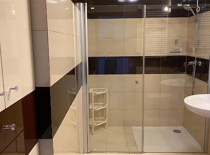 Apartmán 47m2 Olympic, Blisko Plazy, Garaz